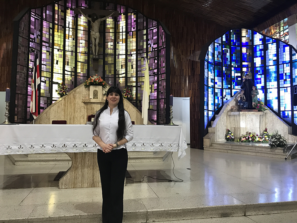 Canto de funerales Ministerio de Silvia Rodriguez